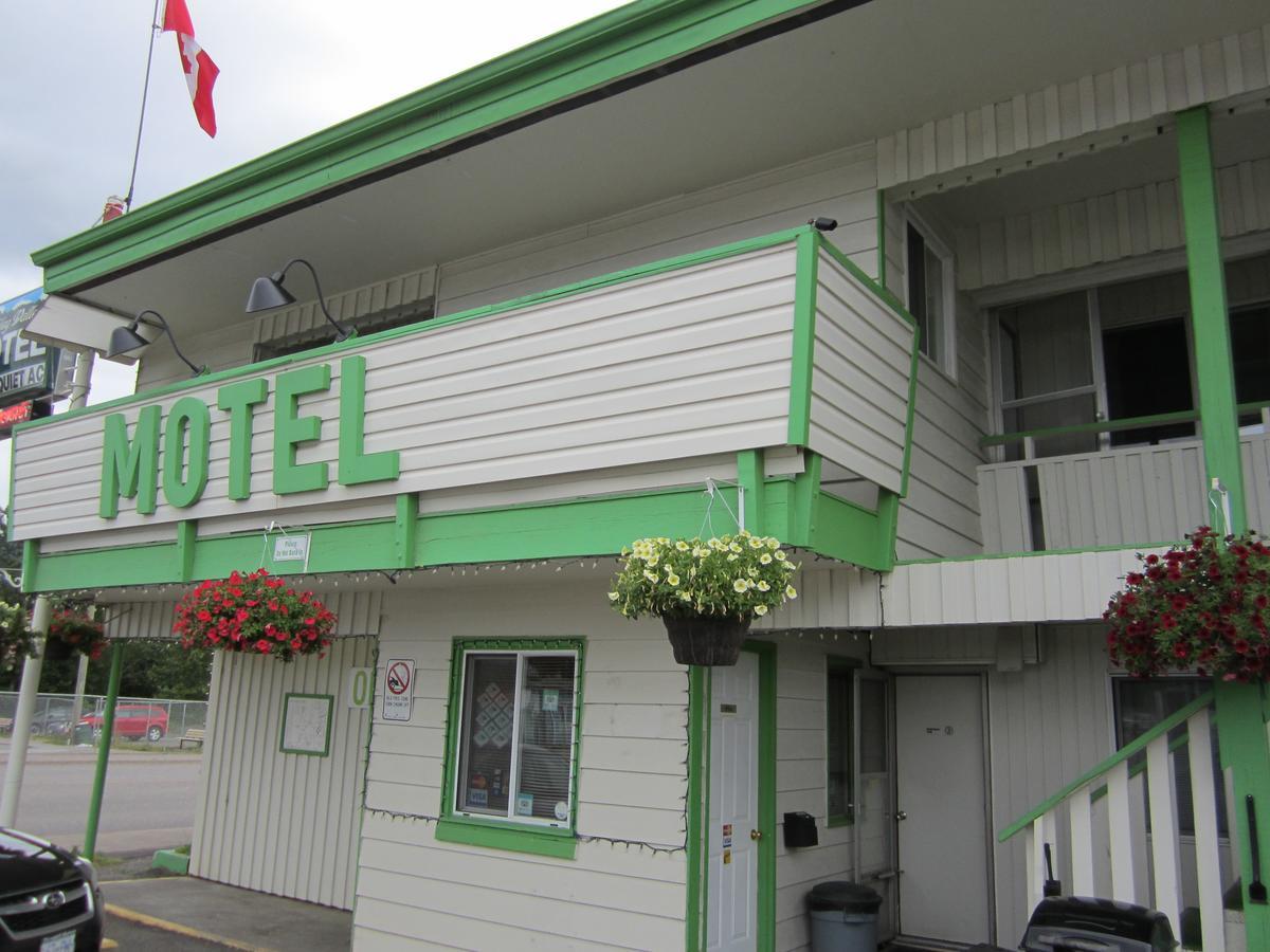 New Hazelton Bulkley Valley Motel מראה חיצוני תמונה