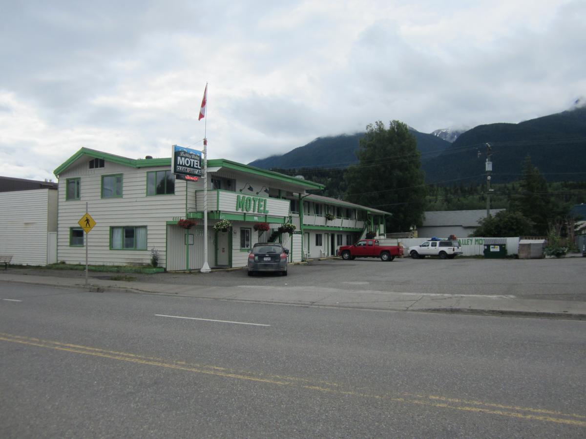 New Hazelton Bulkley Valley Motel מראה חיצוני תמונה