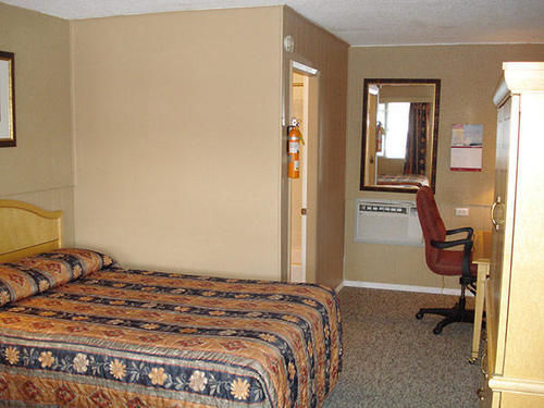 New Hazelton Bulkley Valley Motel מראה חיצוני תמונה